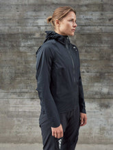 Załaduj obraz do przeglądarki galerii, Kurtka rowerowa POC W'S SIGNAL ALL-WEATHER Jacket - Ur. Black
