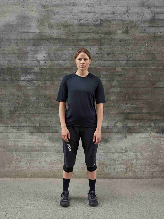 Załaduj obraz do przeglądarki galerii, Spodenki rowerowe POC W'S INFINITE ALL MOUNTAIN - Ur. Black