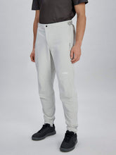 Załaduj obraz do przeglądarki galerii, Spodnie rowerowe POC M's Motion Pants - Granite Grey