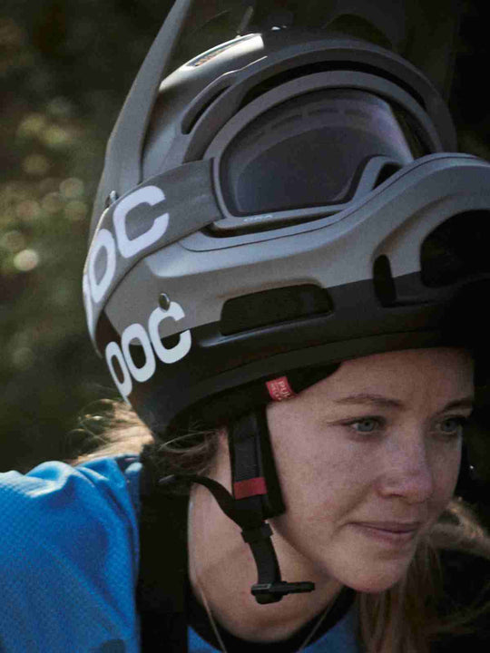 Załaduj obraz do przeglądarki galerii, Kask Rowerowy POC CORON AIR SPIN