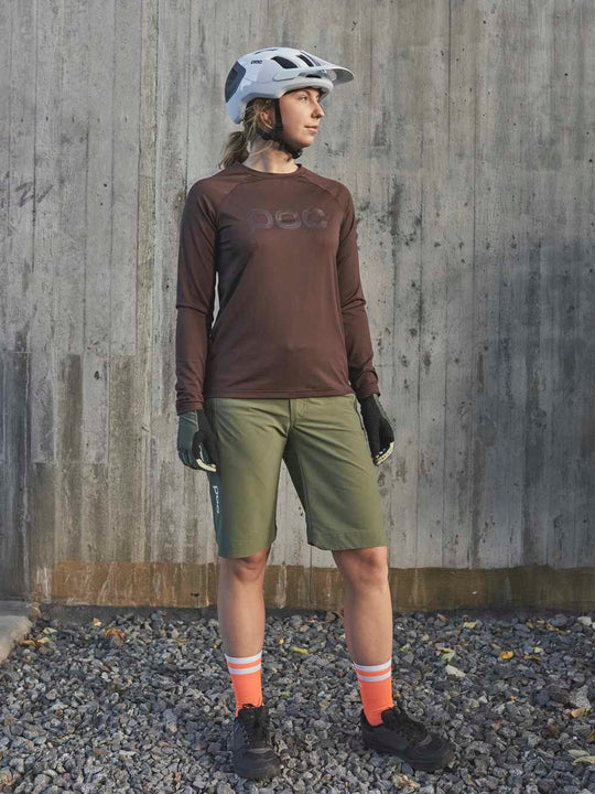 Załaduj obraz do przeglądarki galerii, Spodenki rowerowe POC W's ESSENTIAL ENDURO Shorts - Epid. Green