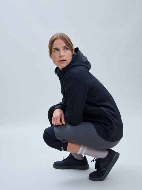 Załaduj obraz do przeglądarki galerii, Bluza damska z kapturem POC W's Poise Hoodie - Ur. Black