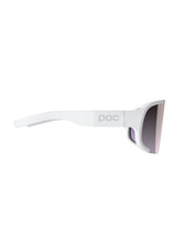Załaduj obraz do przeglądarki galerii, Okulary rowerowe POC Aspire Mid - Hydr. White - Clarity Road | Violet/Silver Mirror Cat 3