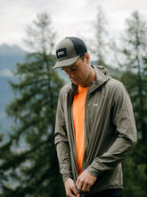 Załaduj obraz do przeglądarki galerii, Kurtka rowerowa POC MOTION Wind Jacket - Epid. Green