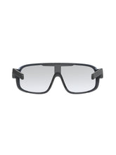 Załaduj obraz do przeglądarki galerii, Okulary rowerowe POC Aspire Photochromic - Translucent Black/Clarity Photochromic/Changeable Grey