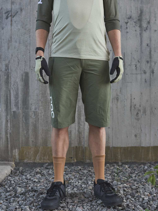 Załaduj obraz do przeglądarki galerii, Spodenki rowerowe POC ESSENTIAL ENDURO - Epid. Green