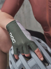 Załaduj obraz do przeglądarki galerii, Rękawice rowerowe POC AGILE Short Glove - Epid. Green