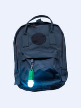 Załaduj obraz do przeglądarki galerii, Zawieszka BOOKMAN Lightstick Bear zielony