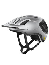 Załaduj obraz do przeglądarki galerii, Kask rowerowy POC Axion Race MIPS - Uran. Black/Argentite Silver Matt