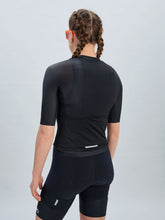 Załaduj obraz do przeglądarki galerii, Koszulka rowerowa POC W's Pristine Jersey - Ur. Black