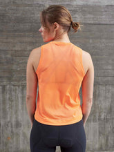 Załaduj obraz do przeglądarki galerii, Koszulka rowerowa POC W's AIR Indoor Vest - Zink Orange
