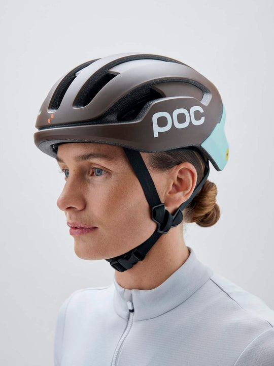 Załaduj obraz do przeglądarki galerii, Kask rowerowy POC Omne Air MIPS - Bron. Brown Matt/Lazurite Blue Matt