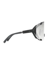 Załaduj obraz do przeglądarki galerii, Okulary rowerowe POC Devour Wide Fit Photochromic - Translucent Black/Clarity Photochromic/Changeable Grey