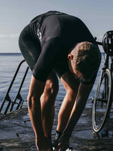 Załaduj obraz do przeglądarki galerii, Spodenki rowerowe POC CERAMIC VPDs - Ur. Black