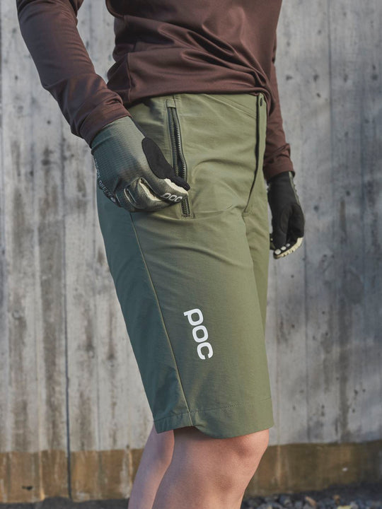 Załaduj obraz do przeglądarki galerii, Spodenki rowerowe POC W's ESSENTIAL ENDURO Shorts - Epid. Green