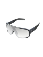 Załaduj obraz do przeglądarki galerii, Okulary rowerowe POC Aspire Photochromic - Translucent Black/Clarity Photochromic/Changeable Grey