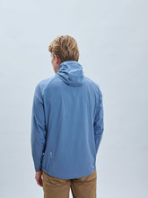 Załaduj obraz do przeglądarki galerii, Kurtka rowerowa POC Motion Wind Jacket - Calcite Blue