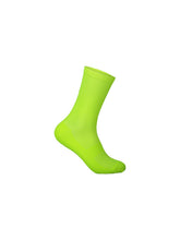 Załaduj obraz do przeglądarki galerii, Skarpety rowerowe POC FLUO Sock - Fluo. Yellow/Green