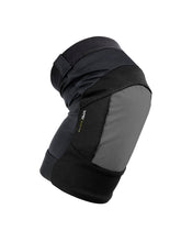 Załaduj obraz do przeglądarki galerii, Ochraniacze na kolana POC JOINT VPD SYSTEM - Ur. Black