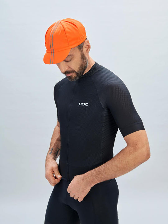 Załaduj obraz do przeglądarki galerii, Koszulka rowerowa POC M's Essential Road Logo Jersey - Ur. Black/ Hyd. White