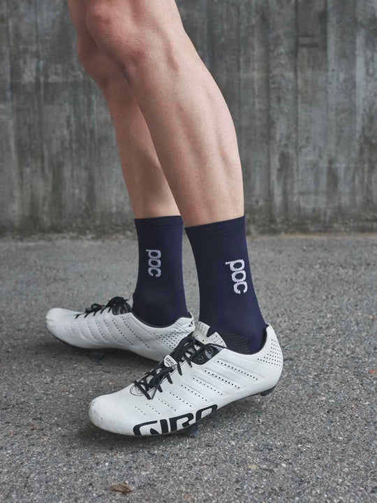 Załaduj obraz do przeglądarki galerii, Skarpety rowerowe POC SOLEUS LITE LONG Sock - Turmaline Navy