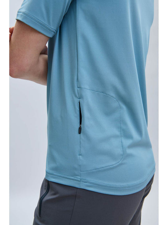 Załaduj obraz do przeglądarki galerii, Koszulka rowerowa POC W's Reform Enduro Light Tee - Mineral Blue