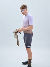 Załaduj obraz do przeglądarki galerii, Kurtka rowerowa POC The Supreme Rain Jacket - Jasper Brown