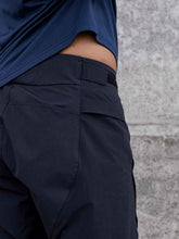 Załaduj obraz do przeglądarki galerii, Spodenki rowerowe POC M'S INFINITE ALL MOUNTAIN - Ur. Black