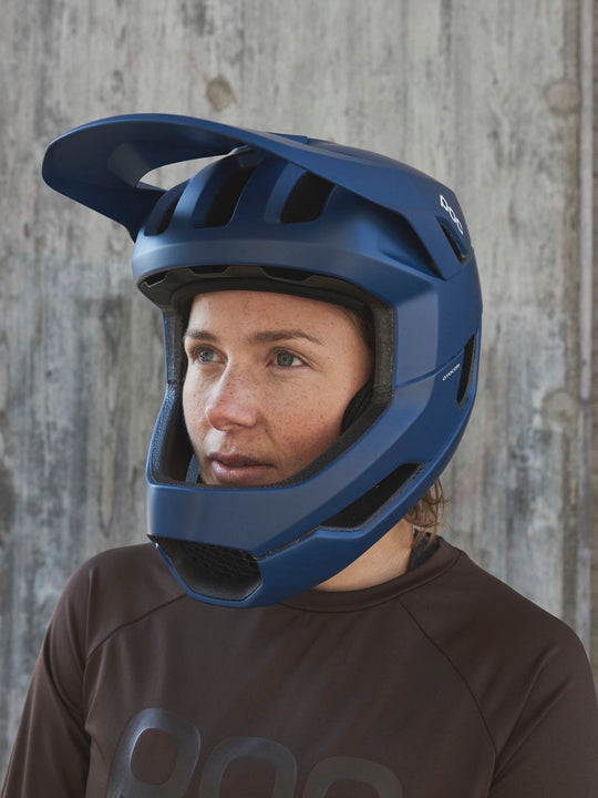 Załaduj obraz do przeglądarki galerii, Kask rowerowy POC OTOCON - Lead Blue Matt
