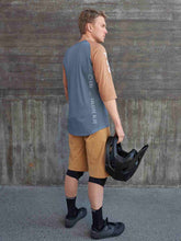 Załaduj obraz do przeglądarki galerii, Koszulka rowerowa POC MTB Pure 3/4 Jersey - Calcite Blue/Aragonite Brown