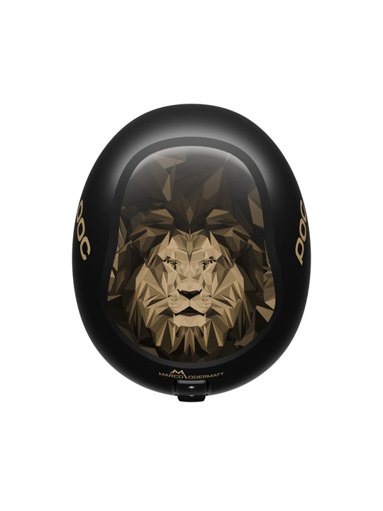 Załaduj obraz do przeglądarki galerii, Kask narciarski POC Skull Dura Jr Marco Odermatt Ed. - Uranium Black/Podium Gold