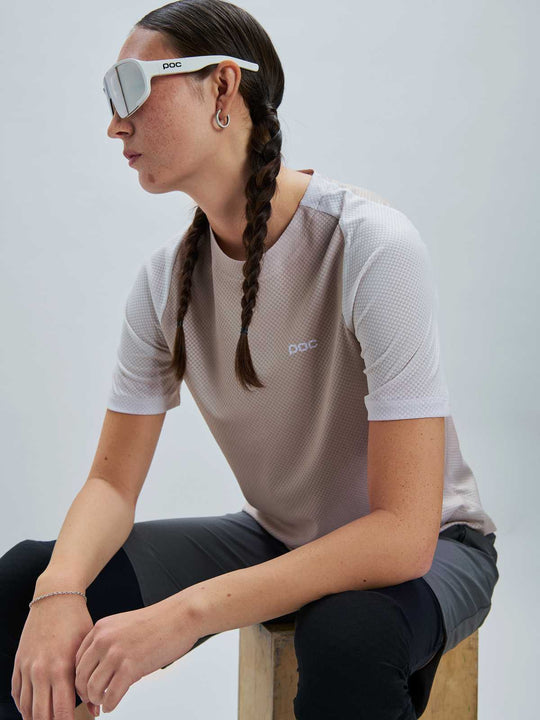 Załaduj obraz do przeglądarki galerii, Okulary rowerowe POC Aspire - Hyd. White/Clarity Trail /Partly Sunny Silver