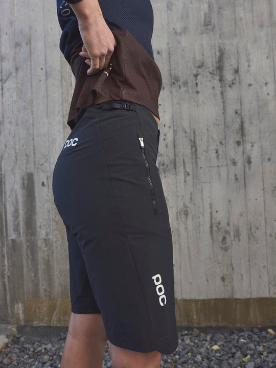 Załaduj obraz do przeglądarki galerii, Spodenki damskie POC W's ESSENTIAL ENDURO Shorts - Ur. Black