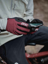 Załaduj obraz do przeglądarki galerii, Rękawice Rowerowe POC RESISTANCE ENDURO ADJUSTMENT
