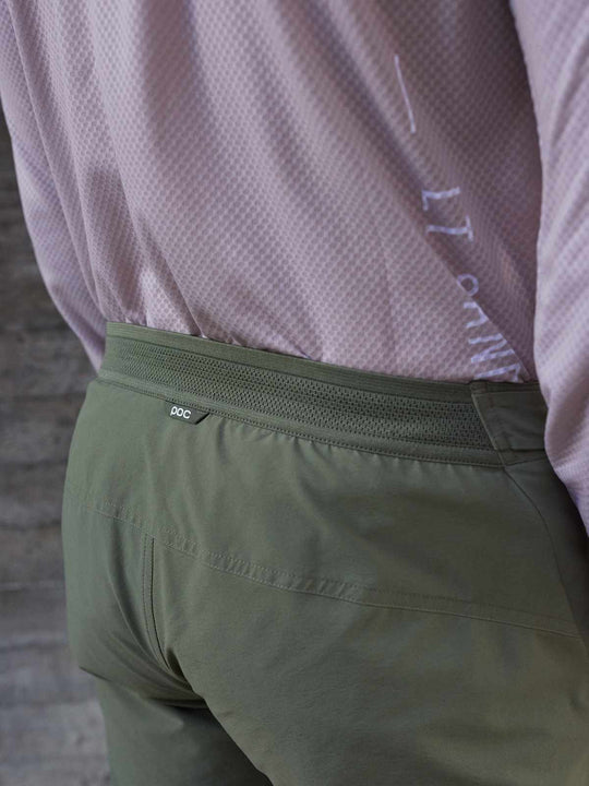 Załaduj obraz do przeglądarki galerii, Spodenki rowerowe POC ESSENTIAL ENDURO - Epid. Green