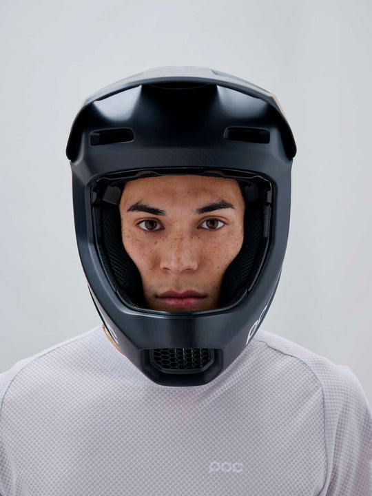 Załaduj obraz do przeglądarki galerii, Kask rowerowy POC Barocon Carbon Uranium Black Matt