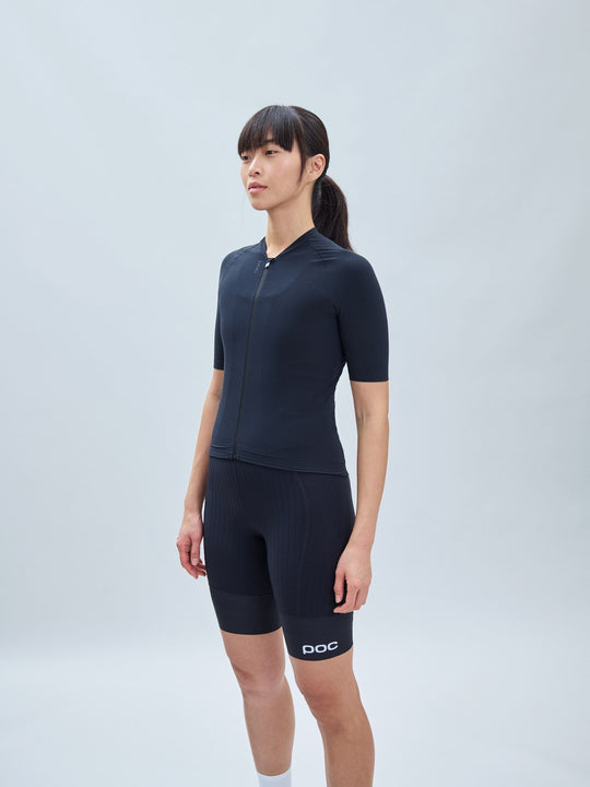 Załaduj obraz do przeglądarki galerii, Koszulka rowerowa damska POC W's Raceday Jersey - Ur. Black