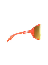 Załaduj obraz do przeglądarki galerii, Okulary rowerowe POC Devour Wide Fit - Fluo. Orange Translucent/Clarity Road/Partly Sunny Gold