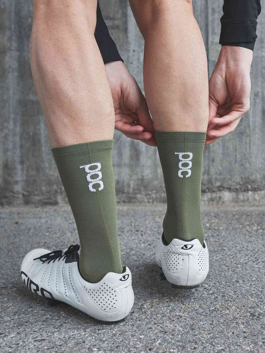 Załaduj obraz do przeglądarki galerii, Skarpety rowerowe POC VIVIFY Sock Long - Epid. Green