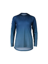 Załaduj obraz do przeglądarki galerii, Koszulka rowerowa POC W's Essential MTB Lite LS Jersey - Gradient Turmaline Navy