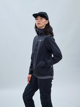 Załaduj obraz do przeglądarki galerii, Kurtka rowerowa damska POC W'S Motion Rain Jacket czarny