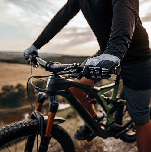 Jakie rękawiczki rowerowe MTB zapewnią najlepszą ochronę przed upadkami?