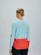 Załaduj obraz do przeglądarki galerii, Koszulka rowerowa POC W's Motion Air L/S Jersey - Lazurite Blue/Carnelian Orange
