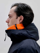 Załaduj obraz do przeglądarki galerii, Komin POC Fleece Neckwarmer - Zink Orange
