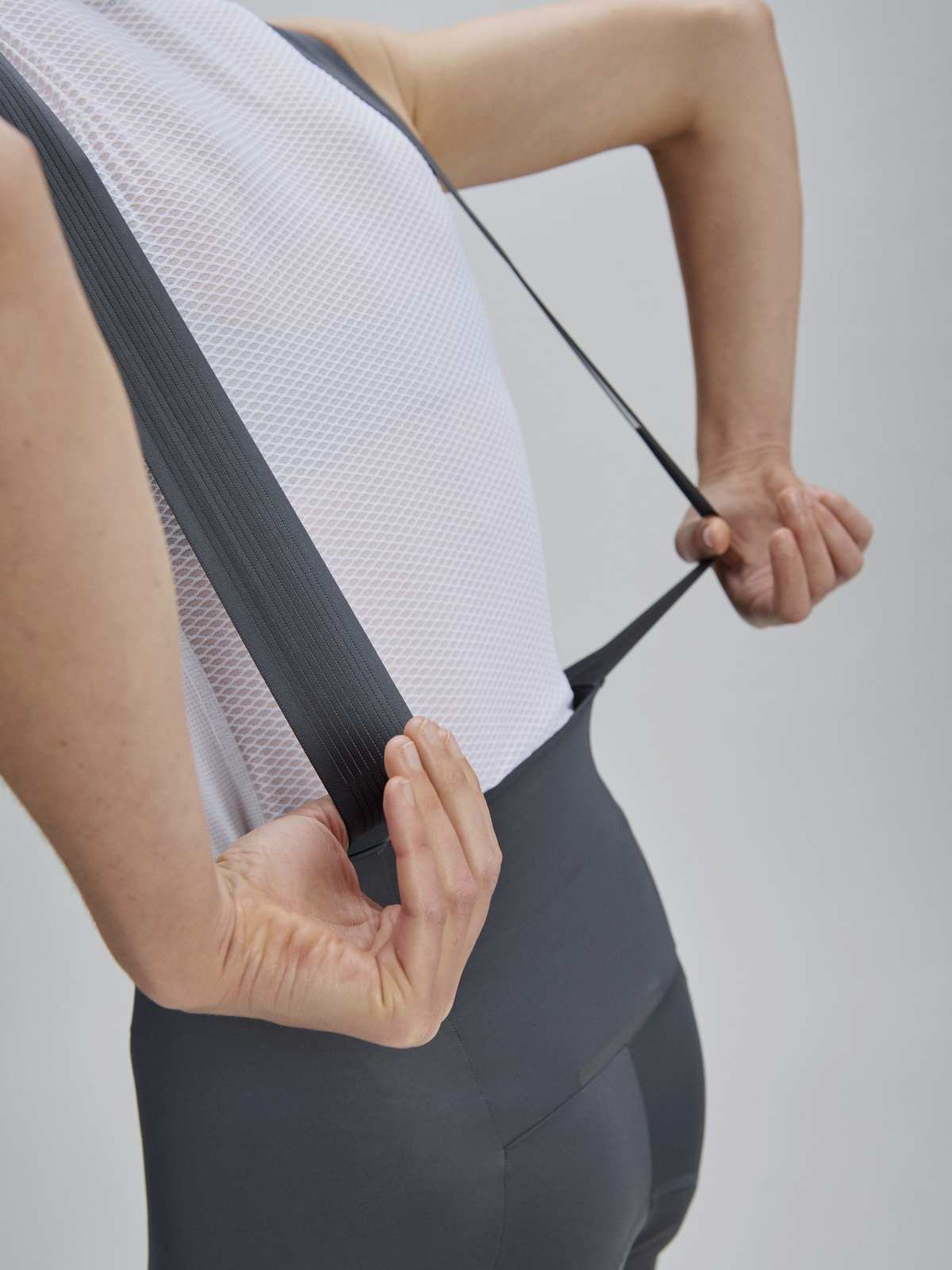Spodenki rowerowe POC W's Raceday Bib Shorts - Sylvanite Grey