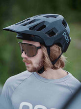 Załaduj obraz do przeglądarki galerii, Kask rowerowy POC KORTAL - Ur. Black Matt
