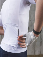 Załaduj obraz do przeglądarki galerii, Koszulka rowerowa POC M’s PRISTINE PRINT Jersey - Hydr. White - poc warszawa
