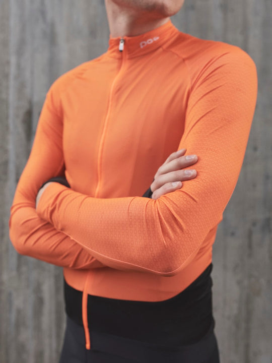 Załaduj obraz do przeglądarki galerii, Koszulka rowerowa POC M’S ESSENTIAL ROAD LS - Zink Orange - poc warszawa
