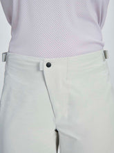 Załaduj obraz do przeglądarki galerii, Spodnie rowerowe POC W's Motion Pants - Granite Grey
