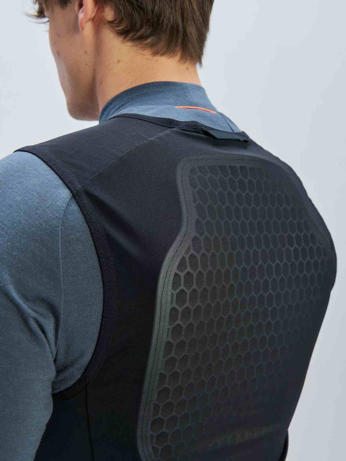 Ochraniacz na plecy POC M's VPD Max Vest - Uran. Black